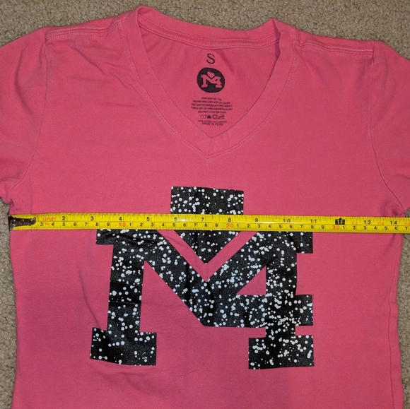 Pink & black M4 by Yadi Molina baseball shirt - small - St. Louis Cardinals - Picture 6 of 6